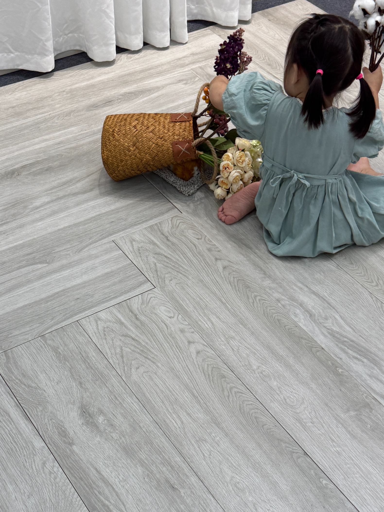 foshan_matt_wooden_tiles_200x1200mm.jpg